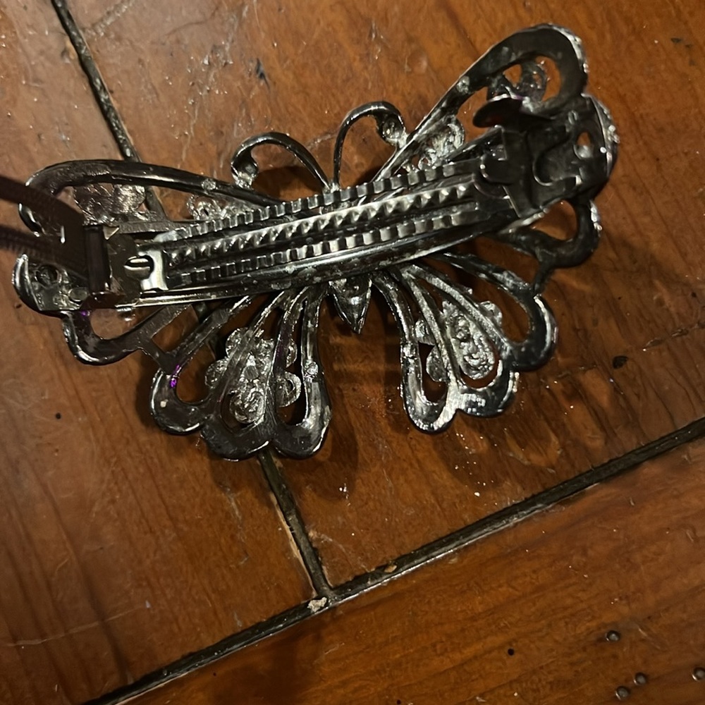Hair clips - Picture 4 of 9
